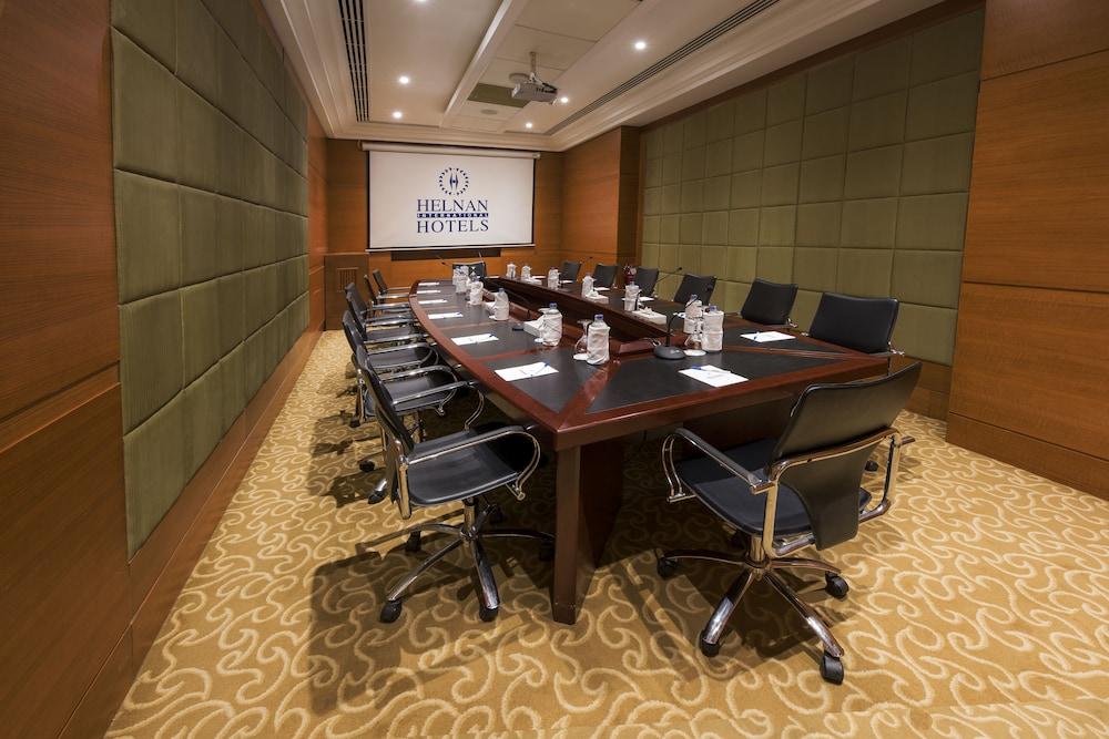 Helnan Dream Hotel And Conference Center 6th of October City Kültér fotó Meeting room
